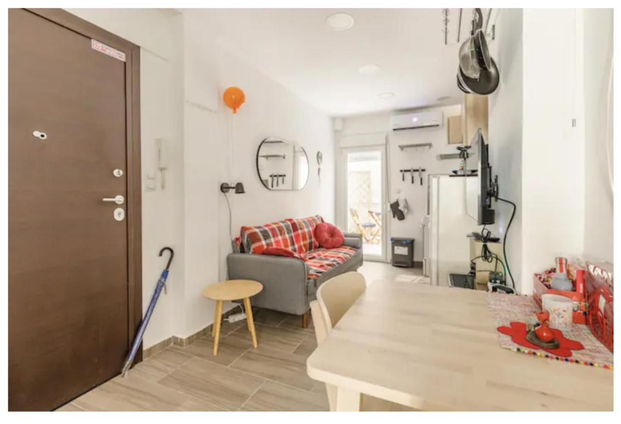 Lovely Small Apartment #2 Thessaloníki Exteriör bild